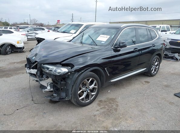 5UX43DP07R9U46417 2024 BMW X3 Черный Передняя левая четверть