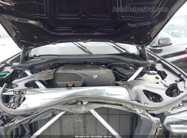 5UX43DP07R9U46417 2024 BMW X3 Черный Вид сзади