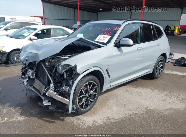5UX43DP09P9P77822 2023 BMW X3 Gray Առջևի ձախ երեք քառորդ տեսարան