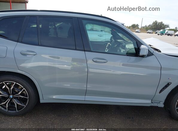 5UX43DP09P9P77822 2023 BMW X3 Gray Սալոնի 360 աստիճան տեսք