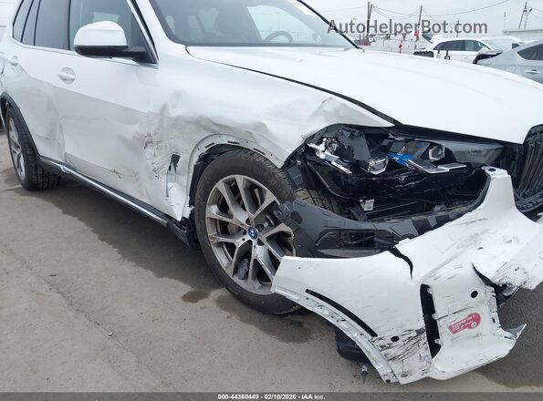 5UX43EU08S9X32020 2025 BMW X5 White Դիմացի տեսք
