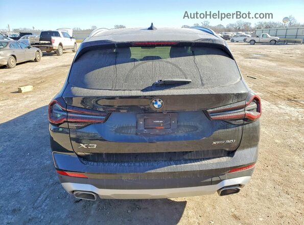 5UX53DP02P9S00120 2023 BMW X3 Black Widok z tyłu