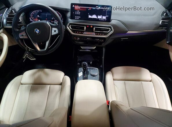 5UX53DP07R9T42997 2024 BMW X3 Charcoal Առջևի վահանակի տեսք