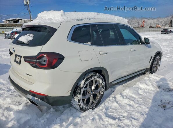 5UX53DP09N9M66389 2022 BMW X3 White Задня права чверть