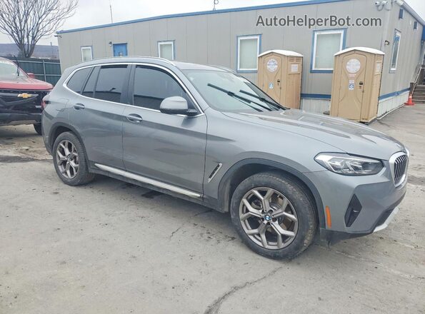 5UX53DP09P9R93898 2023 BMW X3 Silver Delantero derecho