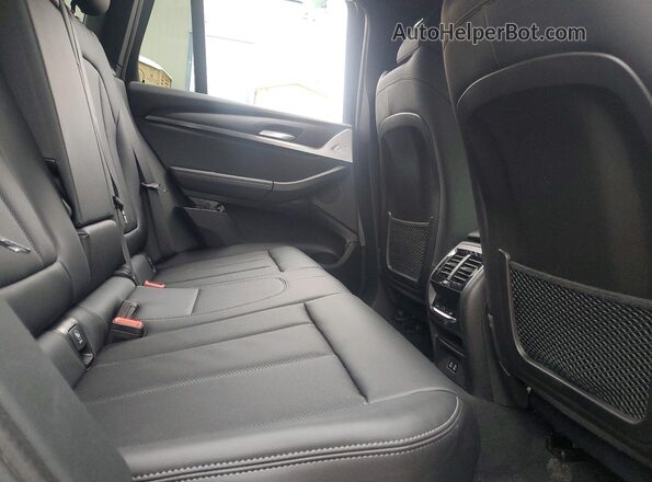 5UX53DP09P9R93898 2023 BMW X3 Silver Vista de los asientos traseros