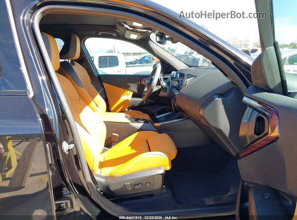 5UX53GP00S9081073 2025 BMW X3 Черный Вид салона спереди