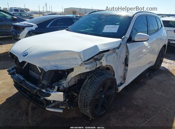 5UX53GP09S9061243 2025 BMW X3 White წინა მარცხენა ხედი სამი მეოთხედიდან