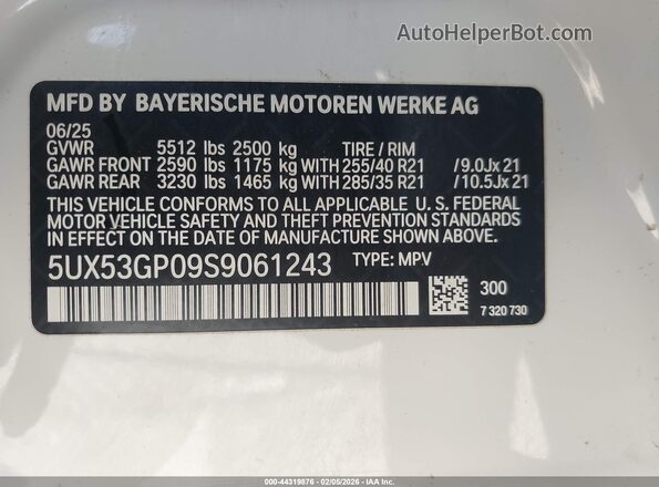 5UX53GP09S9061243 2025 BMW X3 White ძრავის განყოფილების ხედი