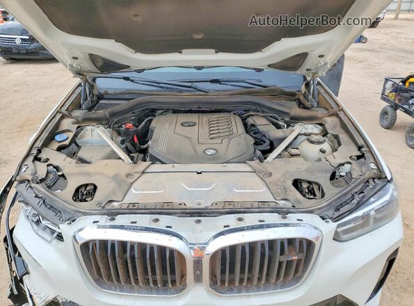 5UX83DP07N9J41737 2022 BMW X3 White Вид підкапотного простору