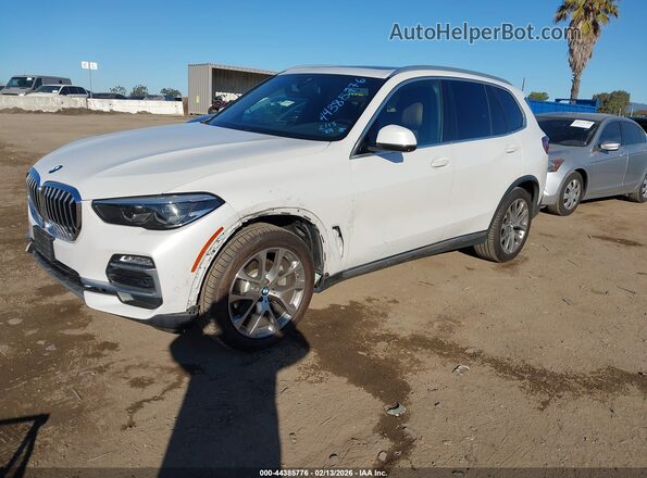5UXCR4C03L9B30913 2020 BMW X5 White 