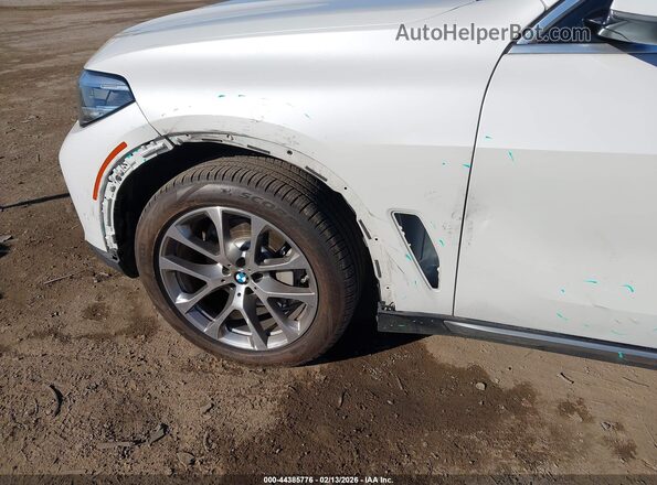 5UXCR4C03L9B30913 2020 BMW X5 White 