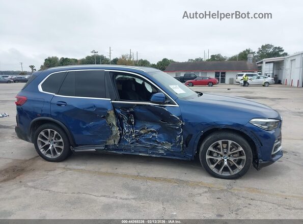 5UXCR4C05L9B79837 2020 BMW X5 Dark Blue Вид задньої частини салону