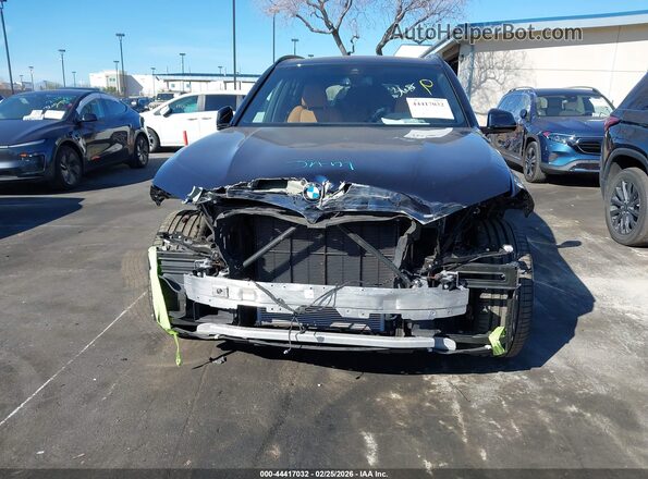 5UXCR4C09P9R80810 2023 BMW X5 Blue Вид задньої частини салону