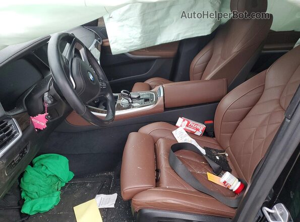 5UXCR6C00P9R27117 2023 BMW X5 Black Widok wnętrza z przodu