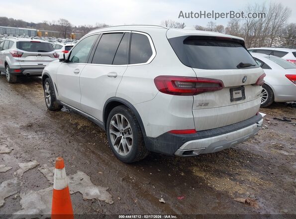 5UXCR6C05M9F45406 2021 BMW X5 Белый Задняя левая четверть