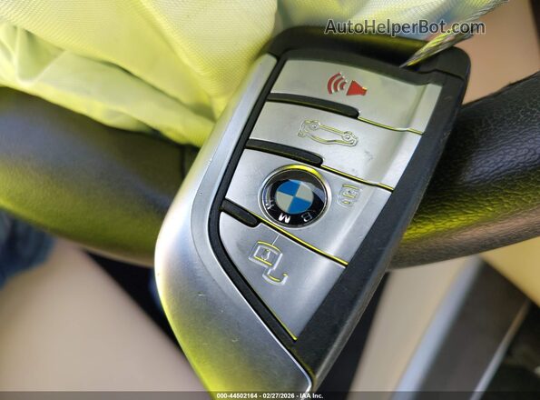 5UXCR6C09N9J39059 2022 BMW X5 Gray Widok deski rozdzielczej