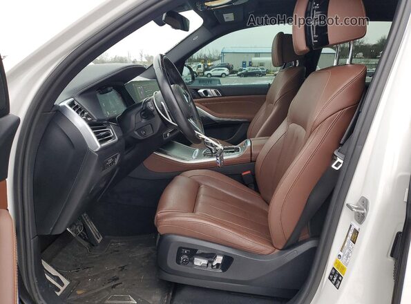 5UXCR6C09N9K65616 2022 BMW X5 White Вид салону спереду