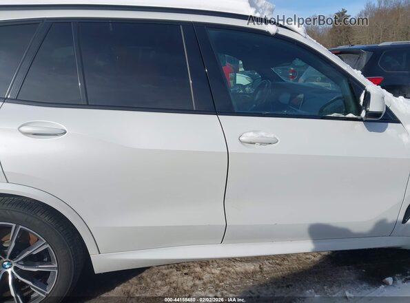 5UXCR6C57KLL35592 2019 BMW X5 White Սալոնի 360 աստիճան տեսք