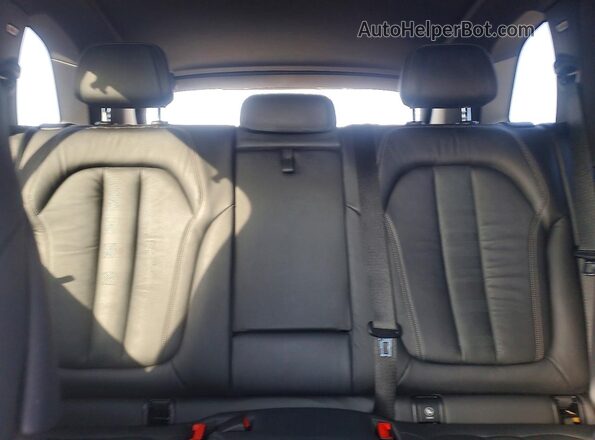 5UXCR6C58KLL06036 2019 BMW X5 Black Հետևի նստատեղերի տեսք