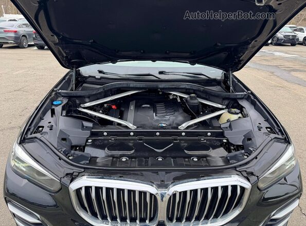 5UXCR6C59KLL06398 2019 BMW X5 Черный 