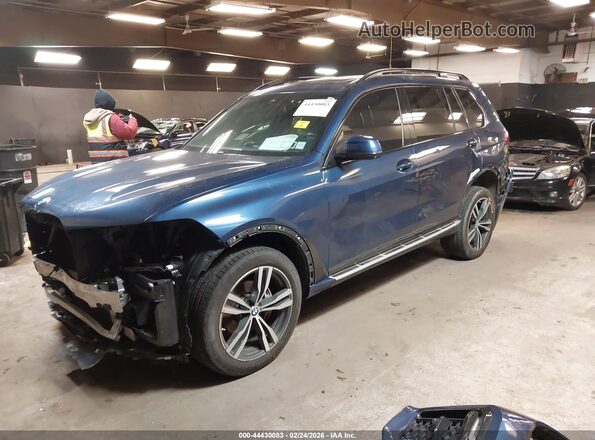 5UXCW2C03M9E70013 2021 BMW X7 Blue Front left