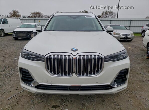 5UXCW2C03M9G47868 2021 BMW X7 White Դիմացի տեսք