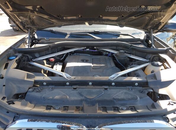 5UXCW2C03N9L05707 2022 BMW X7 Черный Вид сзади