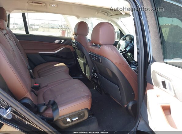 5UXCW2C03N9L05707 2022 BMW X7 Черный Вид наклейки с VIN-кодом