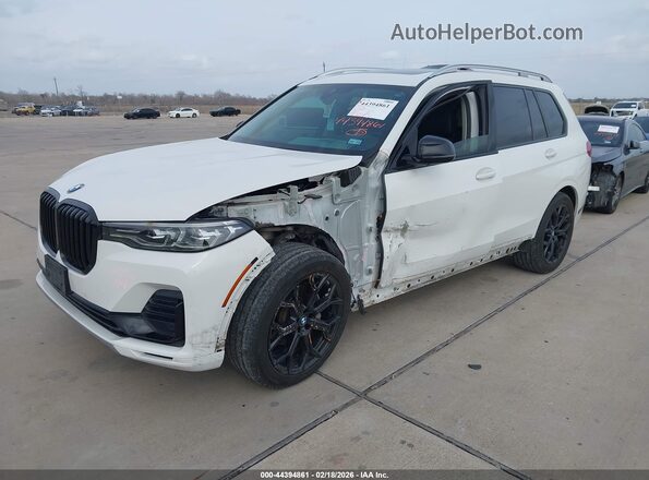 5UXCW2C04L9B40606 2020 BMW X7 White Przód lewy