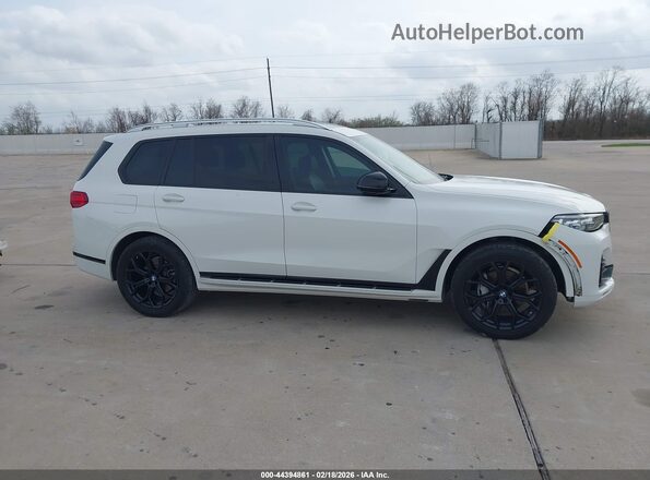 5UXCW2C04L9B40606 2020 BMW X7 White Widok wnętrza 360 stopni