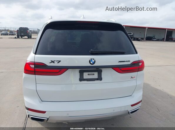 5UXCW2C04L9B40606 2020 BMW X7 White 