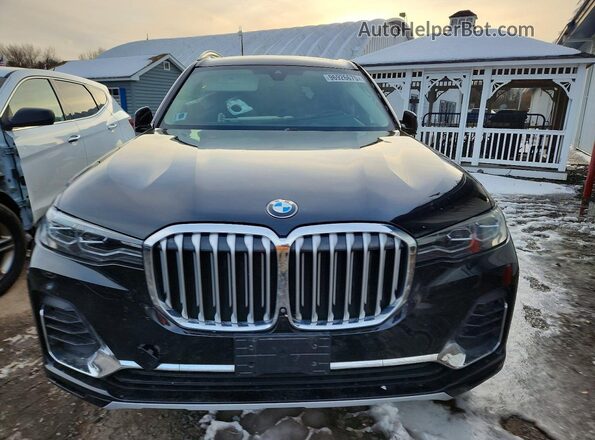 5UXCW2C04M9F34950 2021 BMW X7 Black Вид спереду