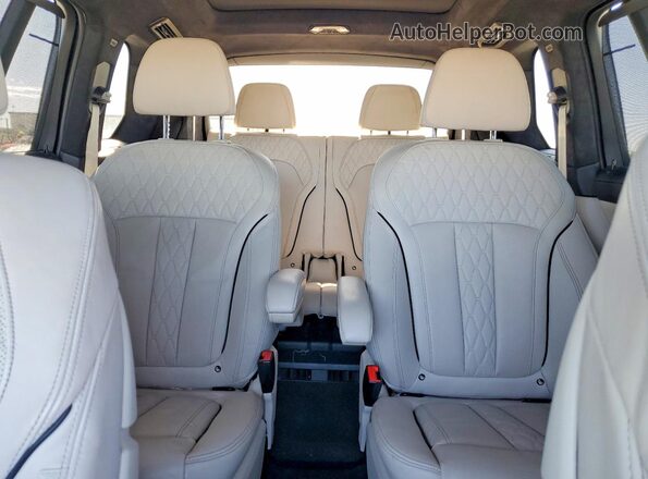 5UXCW2C08M9E65079 2021 BMW X7 Gray Вид задніх сидінь