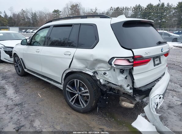 5UXCW2C08N9K86717 2022 BMW X7 White Դիմացի տեսք
