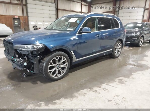 5UXCW2C08N9M79899 2022 BMW X7 Blue Front left