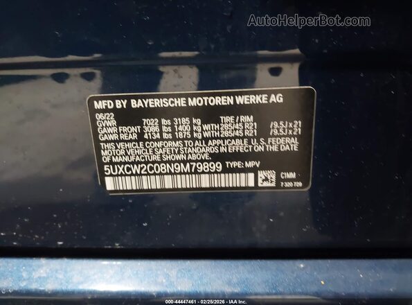 5UXCW2C08N9M79899 2022 BMW X7 Blue Engine compartment view