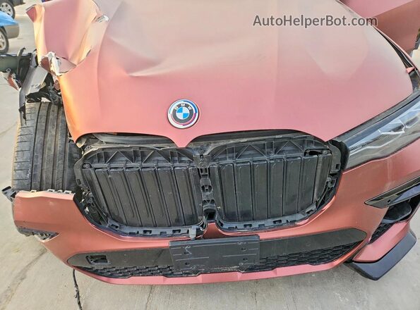 5UXCW2C0XL0E74708 2020 BMW X7 Red Widok komory silnika