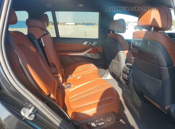 5UXCX6C15M9G45505 2021 BMW X7 Black უკანა სალონის ხედი