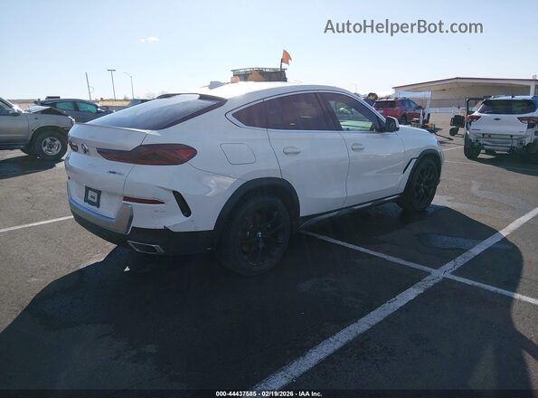 5UXCY6C02L9C90683 2020 BMW X6 White Trasero derecho