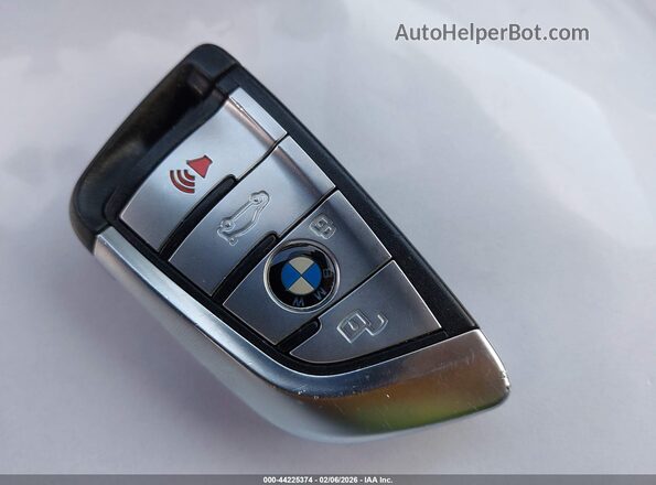 5UXCY6C02N9J92799 2022 BMW X6 Blue Vista del salpicadero