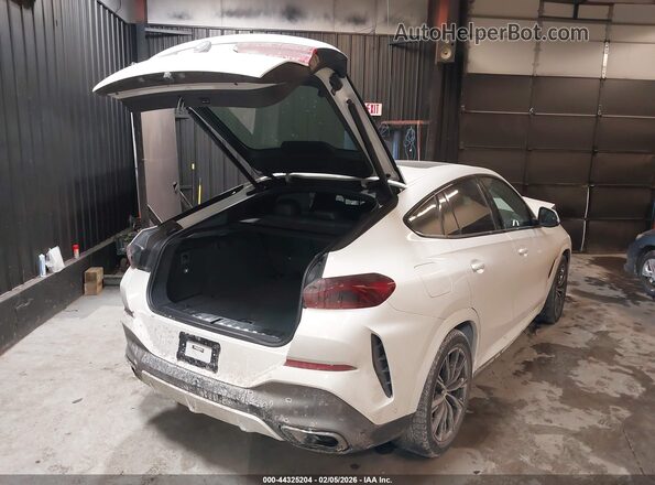 5UXCY6C06P9R42532 2023 BMW X6 White Задня права чверть