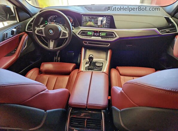 5UXCY6C08N9J51951 2022 BMW X6 Black Առջևի վահանակի տեսք