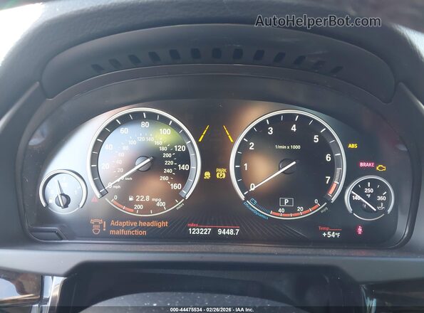 5UXKR0C53G0P27227 2016 BMW X5 Silver Հետևի նստատեղերի տեսք