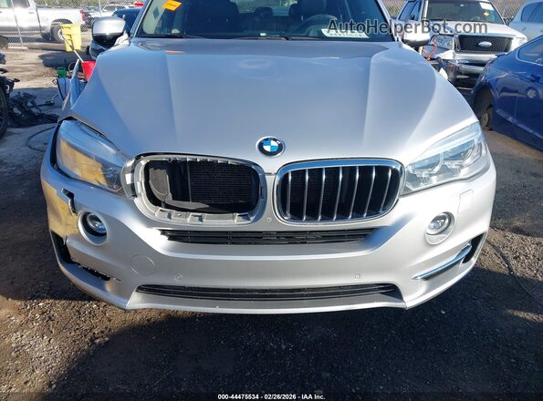 5UXKR0C53G0P27227 2016 BMW X5 Silver Սալոնի հետևի տեսք