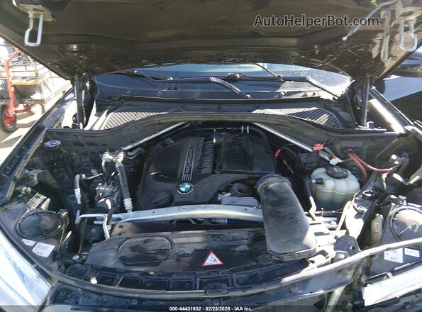 5UXKR2C53G0R68703 2016 BMW X5 Черный Вид сзади