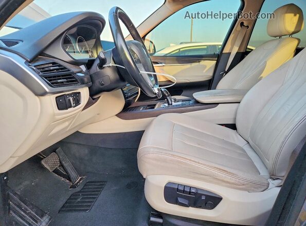 5UXKT0C58G0S76152 2016 BMW X5 Серый Вид салона спереди