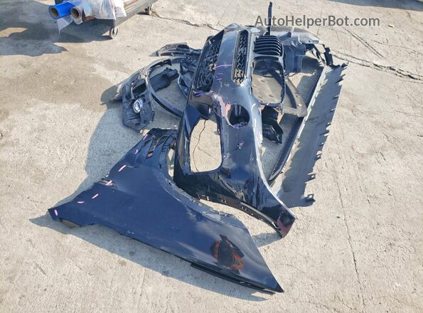 5UXKU0C3XH0F99814 2017 BMW X6 Black Vista de la etiqueta del VIN