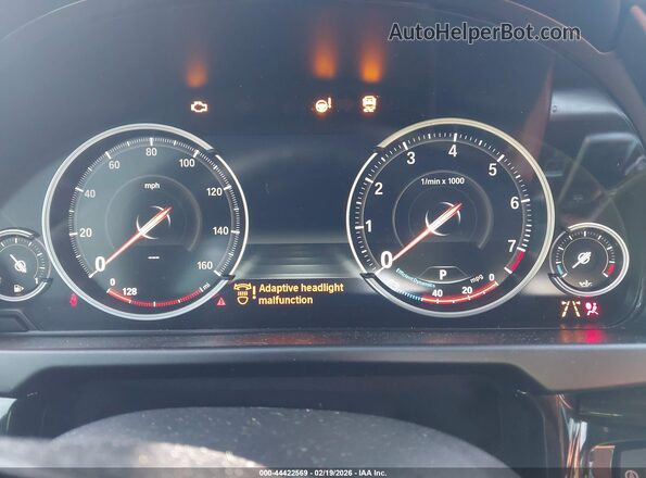 5UXKU2C5XK0Z64168 2019 BMW X6 White Вид задніх сидінь
