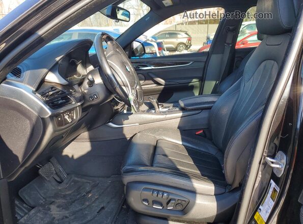 5UXKU6C36H0W38673 2017 BMW X6 Black Widok wnętrza z przodu